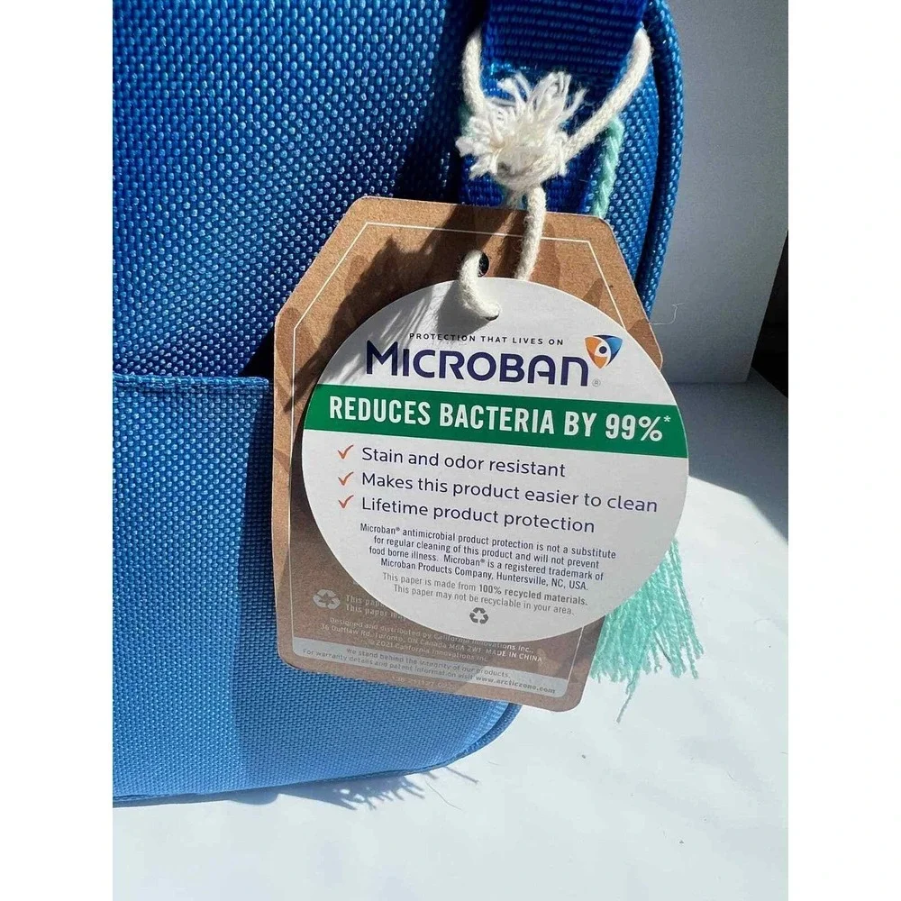 Thistle & Thread Blue Insulated Lunch Bag Microban Antimicrobial 10001577 NWT
